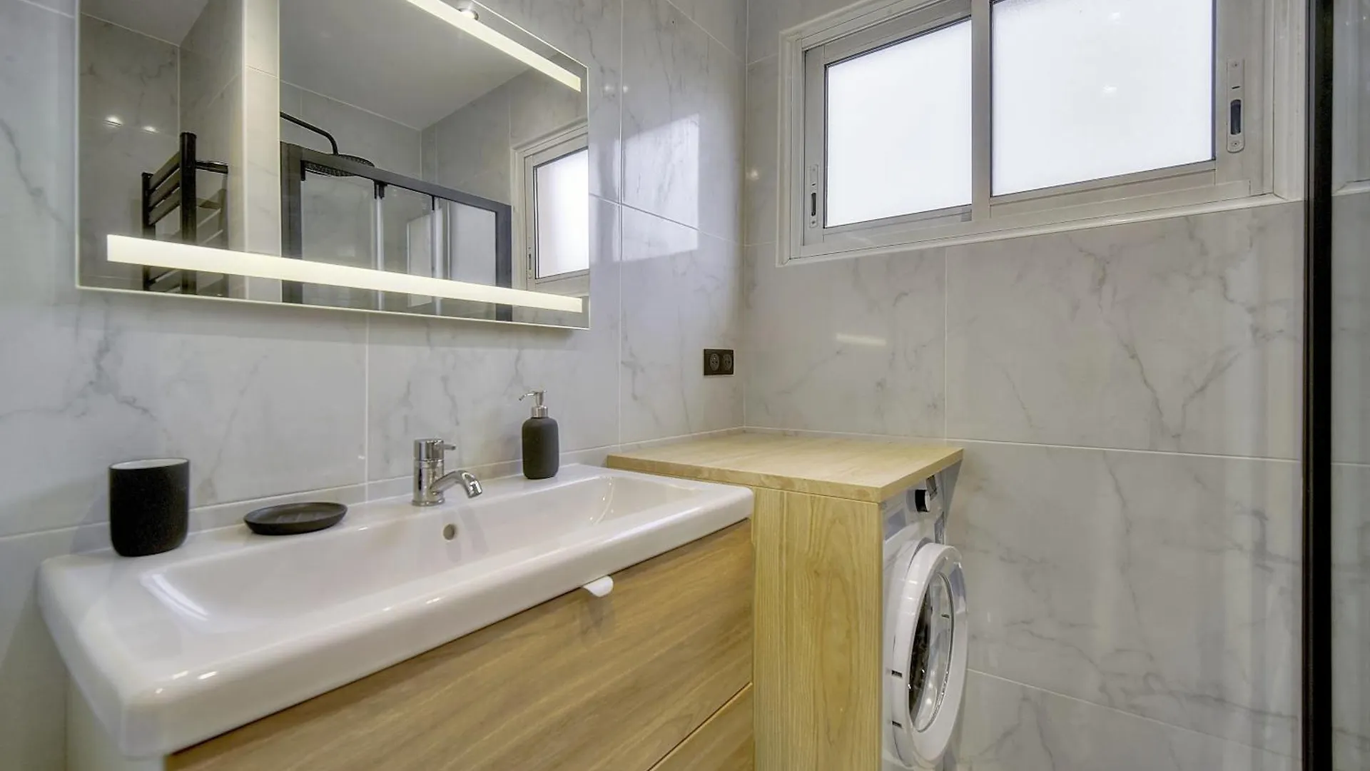 Tery - Terrasse - Moderne - Vca Apartamento Cannes França